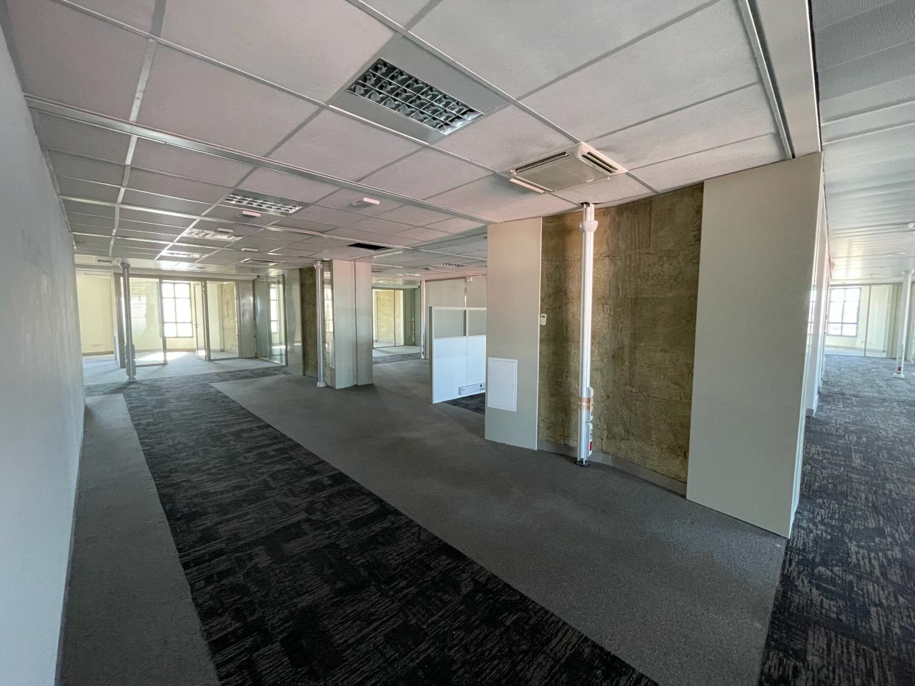 Bureau Marseille 1542m² Location bureau Marseille Bouches-du-Rhône OLBUR2421030 11